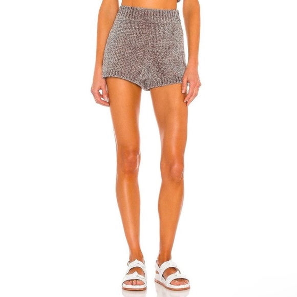 Majorelle REVOLVE Denitza Shorts Chenille High Rise Waisted Fawn Taupe Large - Picture 6 of 16